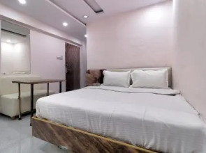 Hotel Arjun Palace