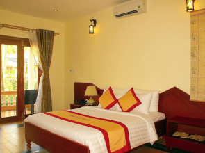 Phu Van Resort & Spa