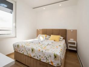 Exquisite and Stylish Apartment Trogir