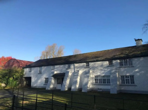 Liffey Valley House Hotel