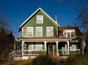 Perkins Suite-Boulder Crescent Inn - Guest suites for Rent in Colorado
