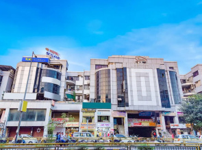 Fabhotel Skyland