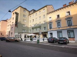 Hotel Lokomotive