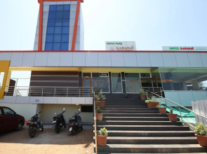 Kaaranji Residency by OYO Rooms