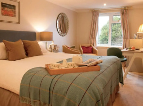 The Airds Hotel & Restaurant