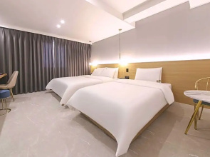 Ariel Hotel