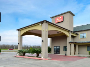 Econo Lodge & Suites