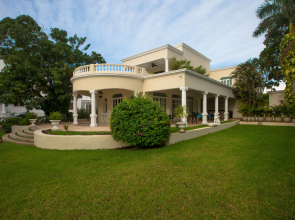 Delfina Boutique Hotel