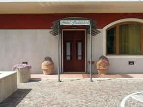 Hotel Maddaloni