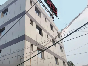 Skyry Hotels Singanallur