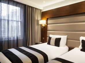 Park Grand Paddington Court