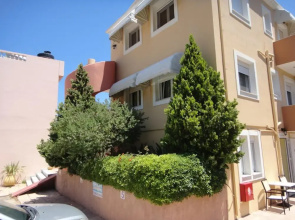Karfas Sea Apartments