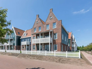 House in Volendam With Marina View