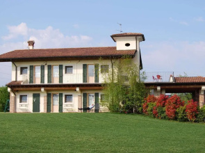 Apartment With one Bedroom in Lonato Del Garda, With Wonderful Lake View, Pool Access, Enclosed Garden - Near the Beach