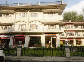 Airport Inn Hotel By OYO Rooms