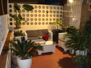 Apartamento Jardín Cerca del Centro
