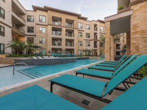 Spacious 2BR Condo at 7 Seventy