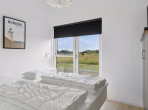 "Fader" - 950m from the sea in NW Jutland