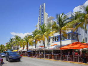 Hotel Breakwater South Beach