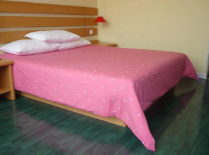 Home Inn Zibo Railway Station