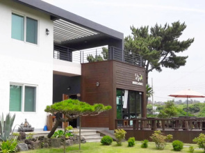 Jeju Dallsoop Guest House