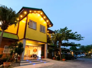 Hengchun Village Garden Homestay
