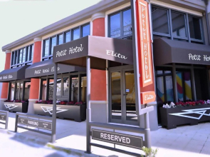 Petit Hotel Elita
