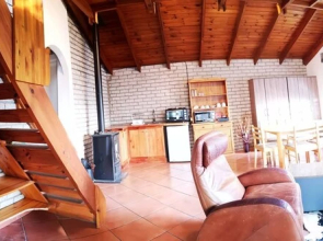 Room in Guest Room - Home Away From Home With Friendly Hosts