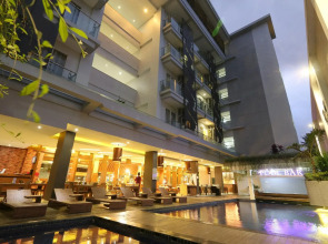 Crystal Lotus Hotel Yogyakarta