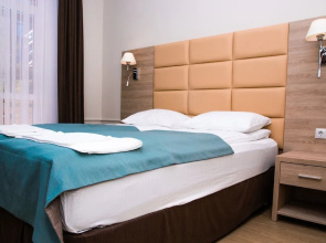 Altaroom Hotel