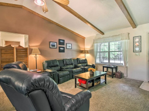Bella Vista Home Base Near Mtn Biking & Golf!
