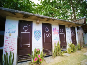 Paglaom Hostel - Adults Only