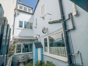 3 Anchor Cottage