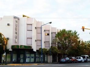 Hotel Huemul