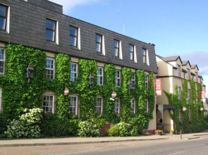 Kee's Hotel