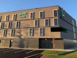 Greet Hotel Rennes Pace