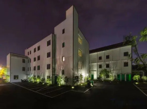 Elan Hotel (Yuyao Xinjian North Road)