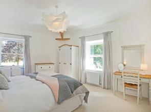 Duck Cottage