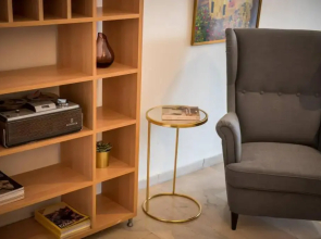Argonauts Apartment