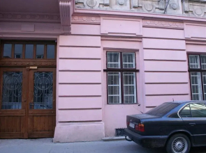 Shelter Hostel