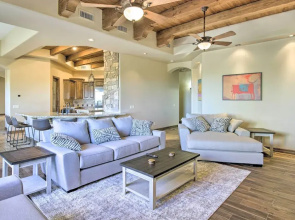 Near Golfing: Mesa Villa w/ Outdoor Oasis & Pool!