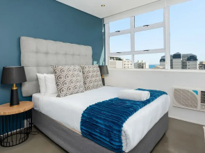 Montclair 306