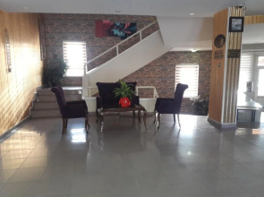 Dem Otel