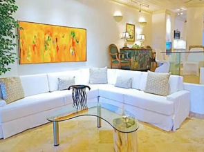 Emerald Beach 4 - Villa Plumbago