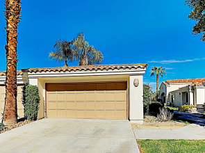 New Listing! All-suite Pga West Townhome W/ Pool 2 Bedroom Condo