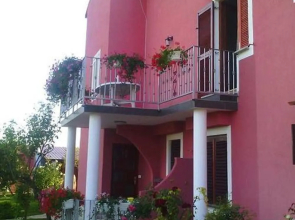 Beautiful Family Apartment a5 for 5 Guests in Vrvari, Close to the Beach
