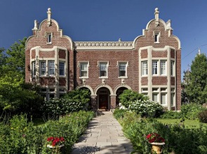 Tiger House The Inn At Hudson