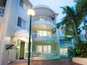 Golden Shores Holiday Club