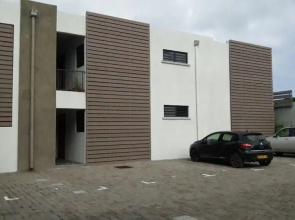 Apartment with One Bedroom in Grand Baie, with Pool Access, Furnished Garden And Wifi