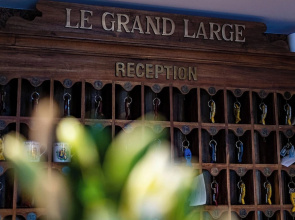 Hôtel Le Grand Large